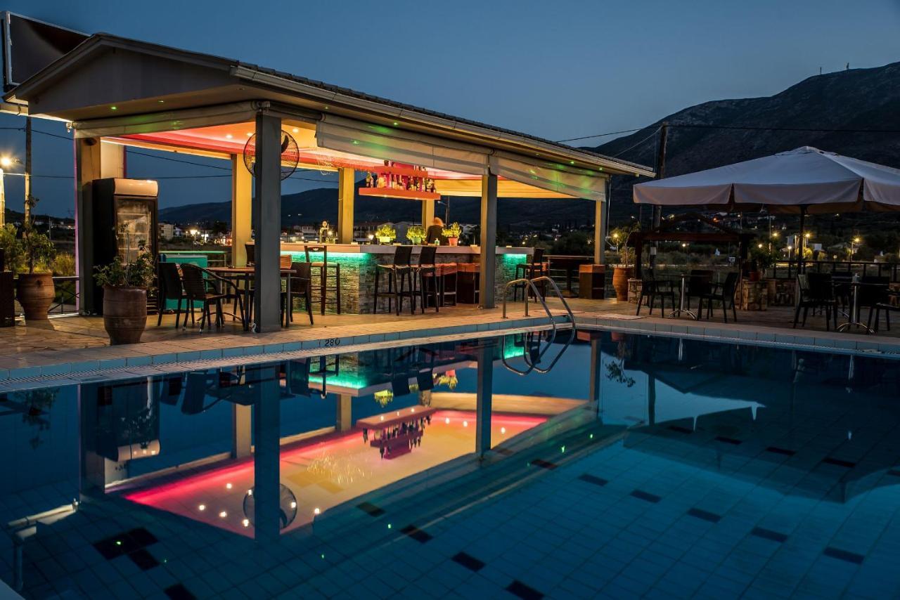 Aphrodite Studios & Suites - 140M From The Beach, By Zantewize Alykes  Exterior foto