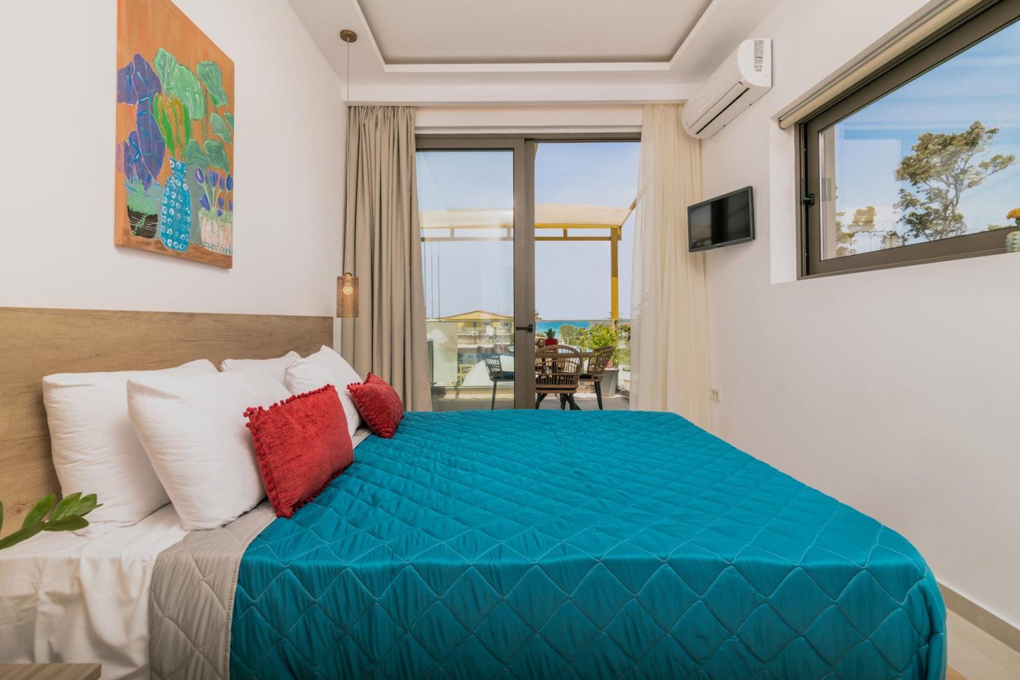Aphrodite Studios & Suites - 140M From The Beach, By Zantewize Alykes  Zimmer foto