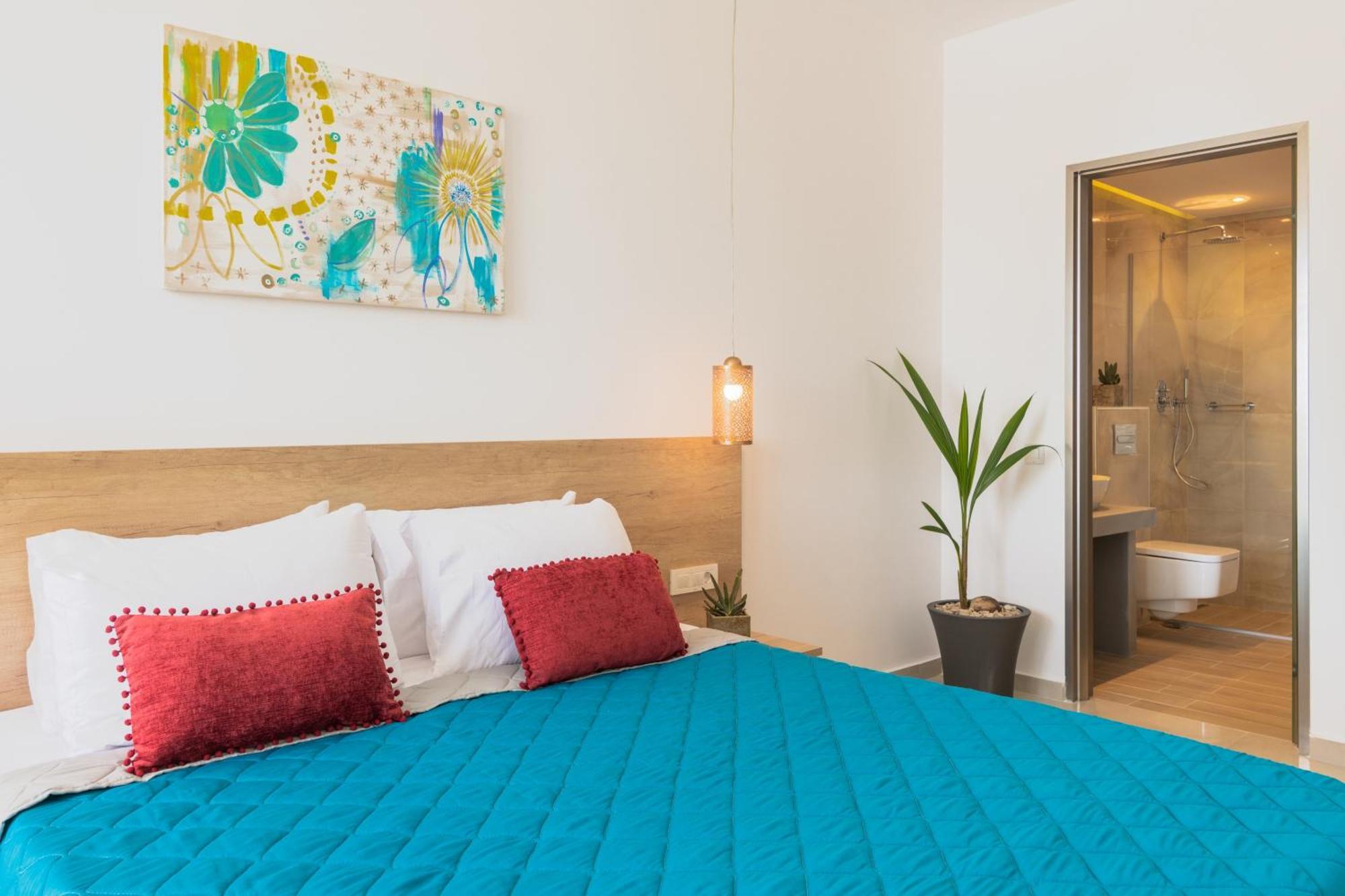 Aphrodite Studios & Suites - 140M From The Beach, By Zantewize Alykes  Zimmer foto
